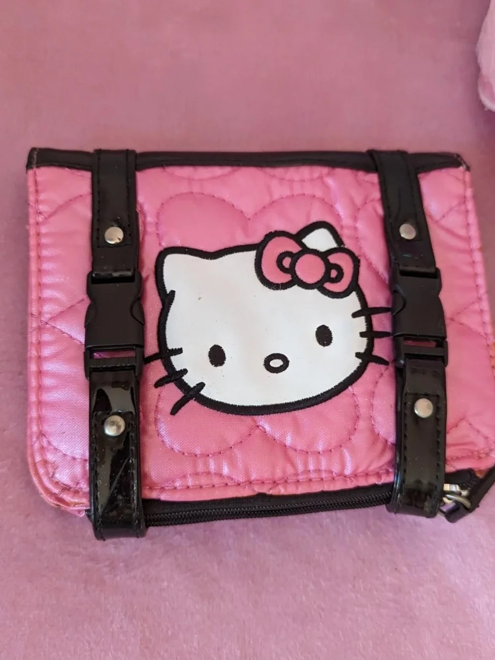 Hello Kitty Pink Wallet Puffer Jacket Look Surface